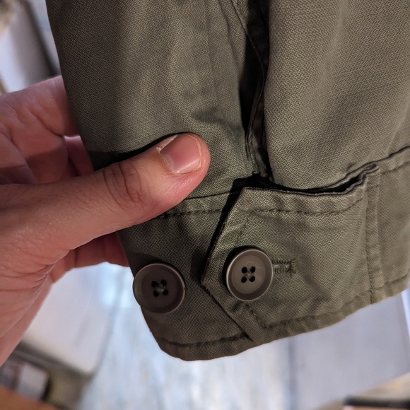 Roots jacket - Picture 4 of 4